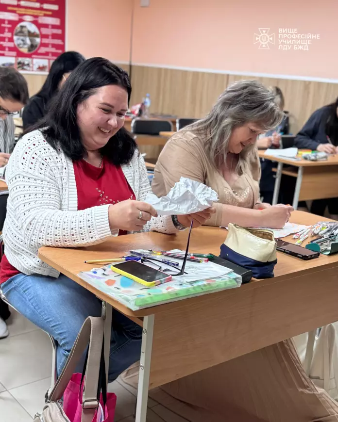Слухачки на тренінгу