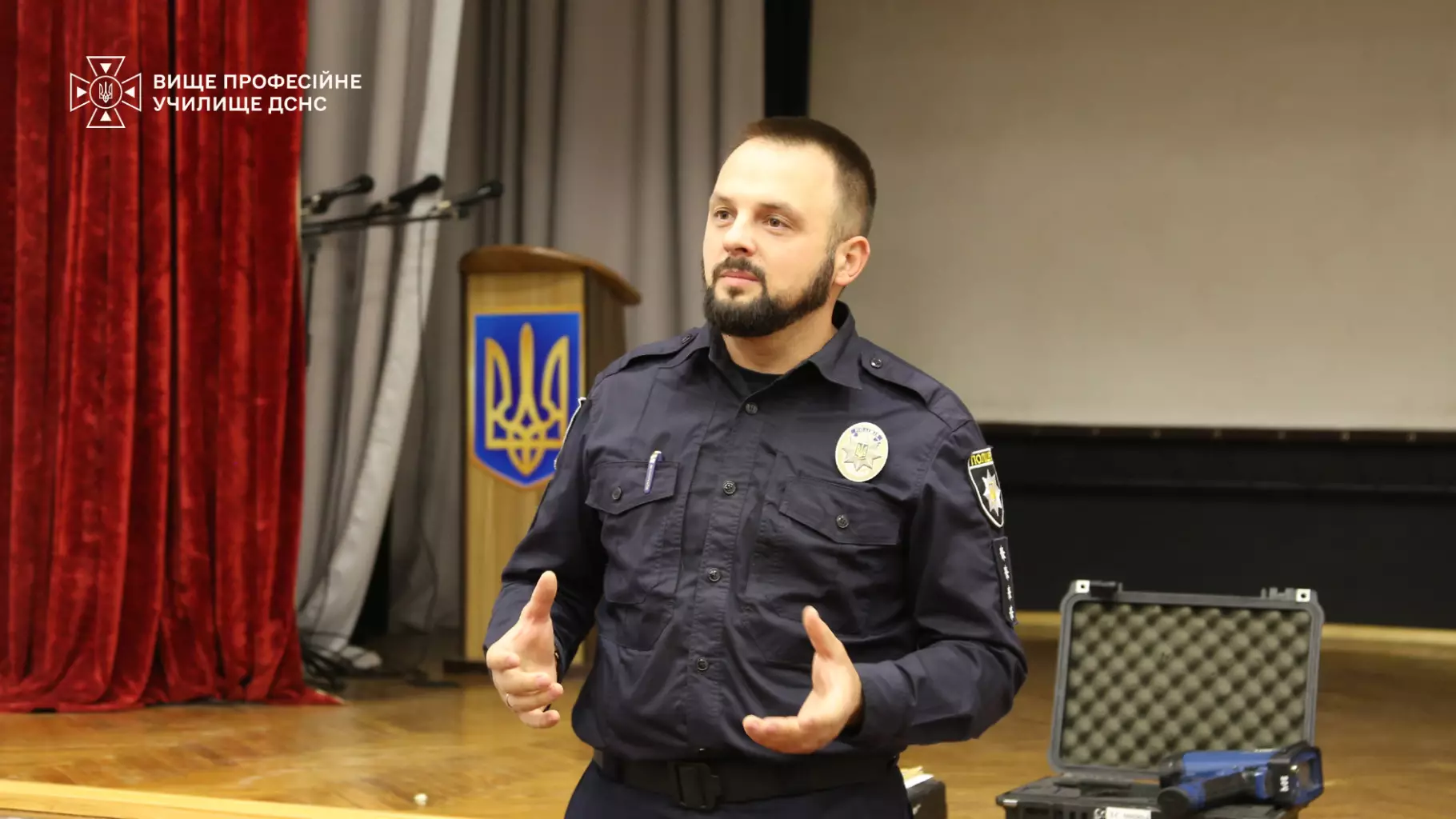 Безпека на дорозі в осінньо-зимовий період: у ВПУ ЛДУ БЖД відбулася зустріч із Патрульною поліцією